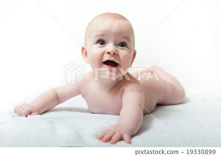caucasian baby boy with blue eyes caucasian baby boy with blue eyes 19330899