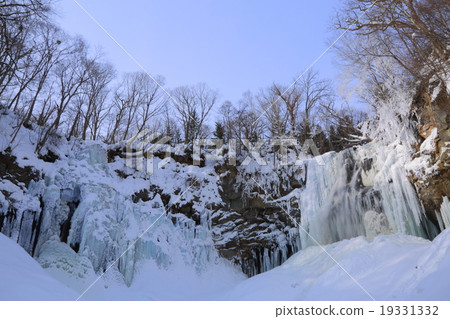 冰凍的札幌市瀧野·Ashribetsu瀑布（北海道） 19331332