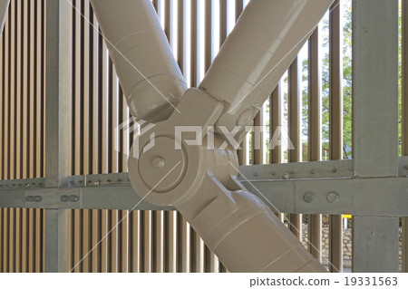 Seismic reinforcement work 19331563