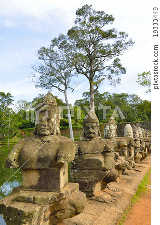 柬埔寨暹粒吳哥城遺址組南大門 19333449