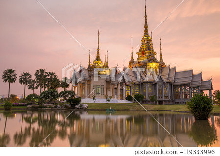 The beautiful temple made from marble and cement The beautiful temple made from marble and cement 19333996