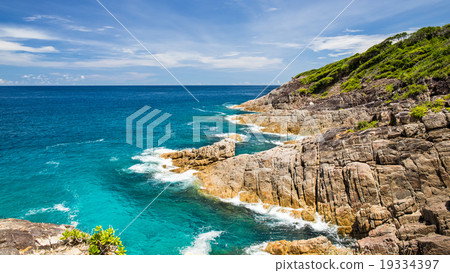 Vew point beautiful crystal clear sea  19334397