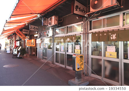 Tsukiji Fish Market in Market 19334550