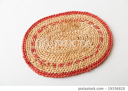 Pot laying 19336828