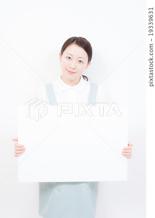 照顧者的女人 照顧者的女人 19339631