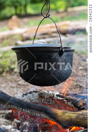 Cauldron on the open fire Cauldron on the open fire 19341313