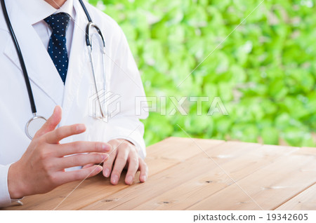 Doctor, consultation, plant background 19342605