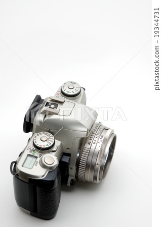 Single Lens Reflex Camera Silver Body White Back Vertical Single Lens Reflex Camera Silver Body White Back Vertical 19344731