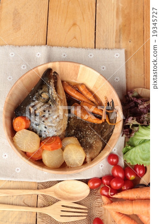 Salmon head cooked of tari yaki sauce 19345727
