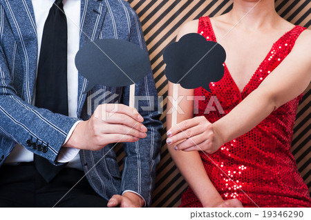 Male and female couple and speech balloon 19346290