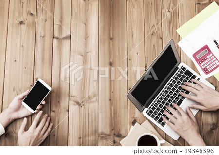 個人電腦和智能設備之間的區別 19346396