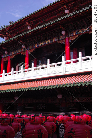 Taiwan Kaohsiung Sanctuary 19347209