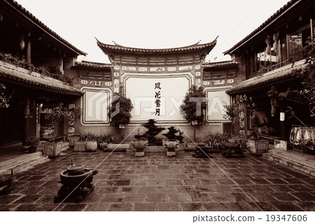 Bai style architecture 19347606