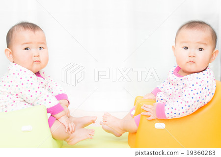Cute twin baby Cute twin baby 19360283