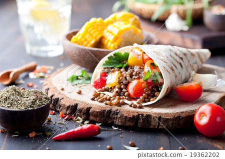 Vegan tortilla wrap, roll with lentil 19362202