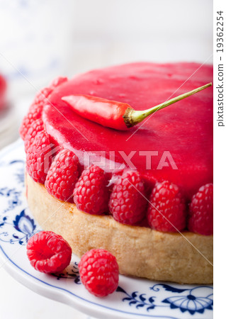 Raspberry and roast bell pepper mousse cake Raspberry and roast bell pepper mousse cake 19362254