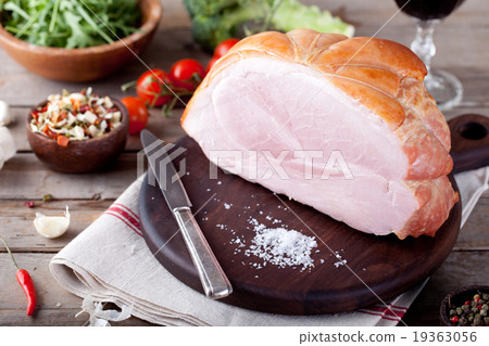 Pork ham with fresh salad and vegetables. Pork ham with fresh salad and vegetables. 19363056