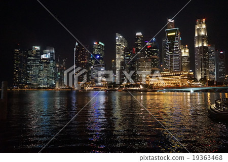 Stock Photo: merlion, raffles, building