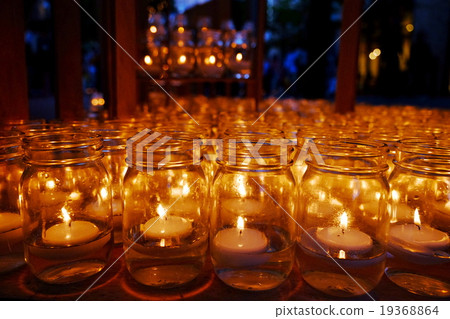 Candle night 19368864