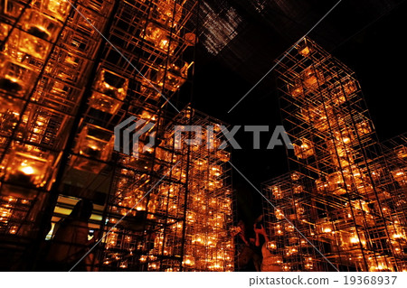 Candle night 19368937