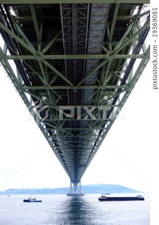 明石海峽大橋 19369081