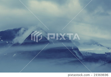 Valdez 19369696