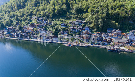 Aerial, Hallstatt village in Austrian alps, europe Aerial, Hallstatt village in Austrian alps, europe 19370141