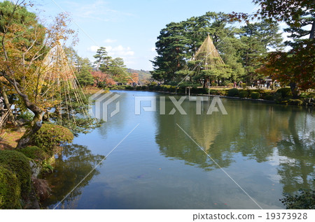Kasumigasei的Kasumigauri池塘(石川縣,金澤市) Kasumigasei的Kasumigauri池塘(石川縣,金澤市) 19373928