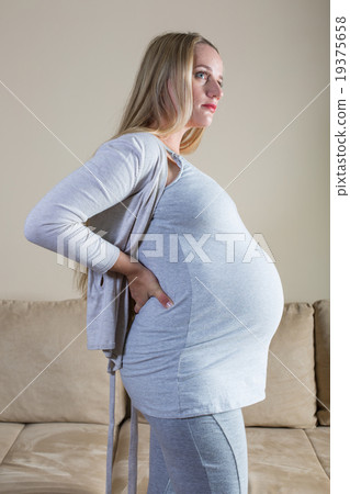 pain and discomfort during pregnancy 19375658