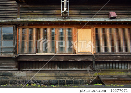 走在函館：前今井米粒明治40年代的建築 19377071