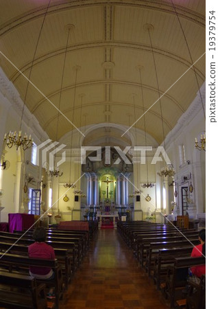 Macau's oldest church St. Antonio church (inside): China Special Administrative Region World Heritage · Macau Historic District 19379754