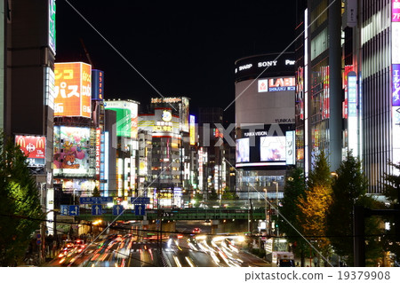 Shinjuku night view 19379908