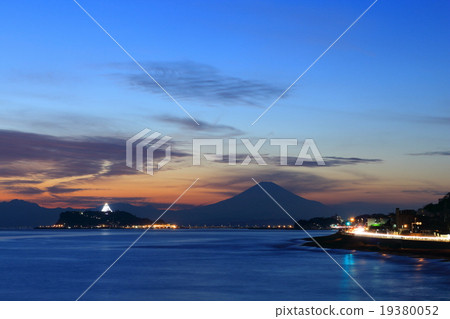 Night view of Enoshima Night view of Enoshima 19380052