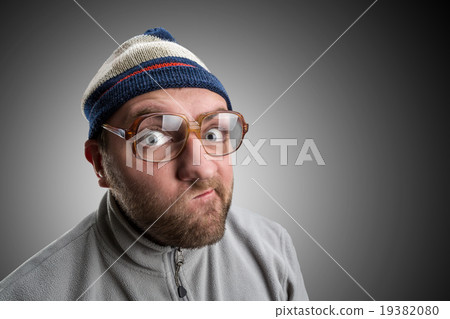 Bizarre man 19382080