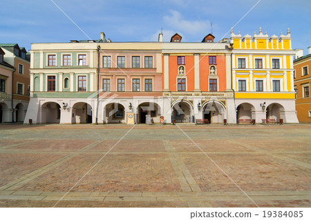 Town Hall, Main Square, Zamosc, Poland 19384085