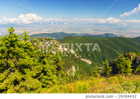 Postavarul Massif, Poiana Brasov, Romania Postavarul Massif, Poiana Brasov, Romania 19384432
