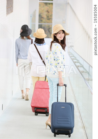 Female 3 people travel image 19385004