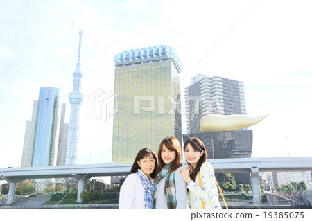 Female 3 people travel image Female 3 people travel image 19385075