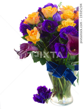 Calla lilly and eustoma flowers 19385294
