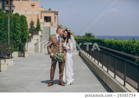 sunny wedding day sunny wedding day 19385754