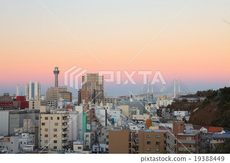 Yokohama city snow scenery from Yamate Italian mountain garden Yokohama city snow scenery from Yamate Italian mountain garden 19388449