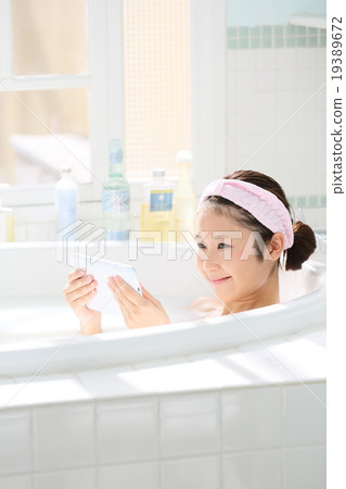 Bath time Bath time 19389672