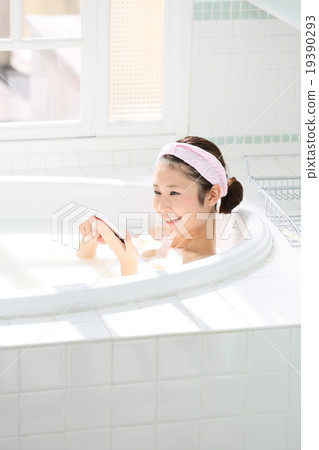 Bath time Bath time 19390293