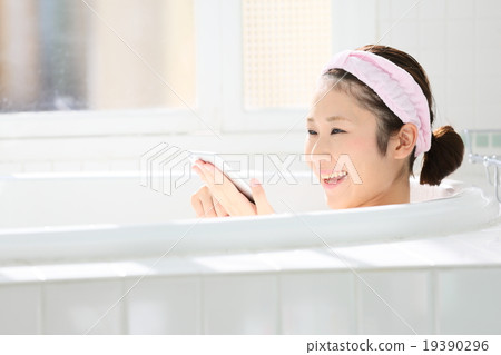 Bath time Bath time 19390296