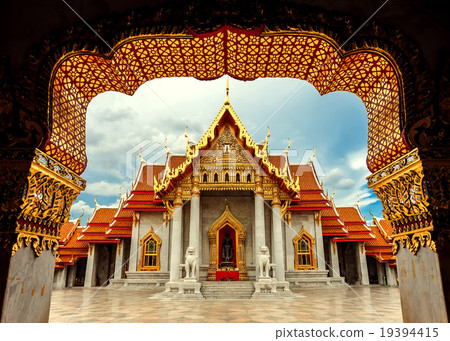 Wat Benchamabopitr Dusitvanaram, Bangkok. Wat Benchamabopitr Dusitvanaram, Bangkok. 19394415