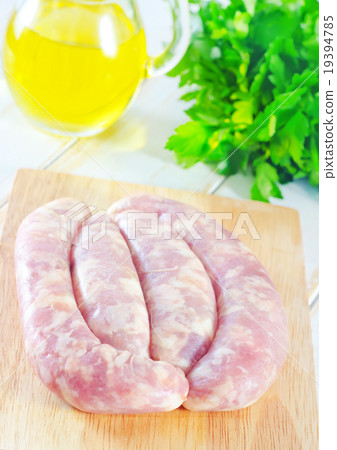 raw sausages 19394785