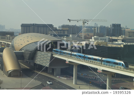dubai, metro, subway 19395326