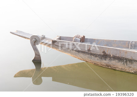 helm of row boat , paddle boat , dinghy 19396320