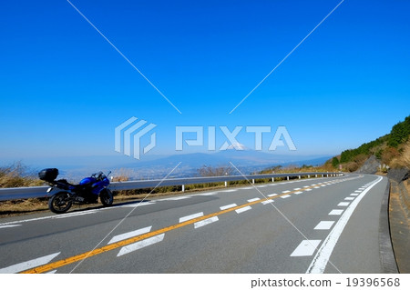 伊豆天際線（8） 19396568