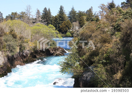 HUKA FALLS - Huka Falls 19398503